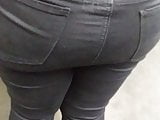 Introducing Shamisha my phat booty coworker